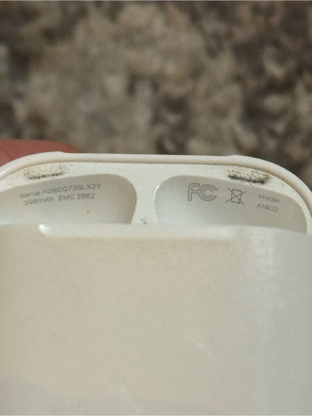 Apple AirPods, firm @15 - Picture 4 of 9